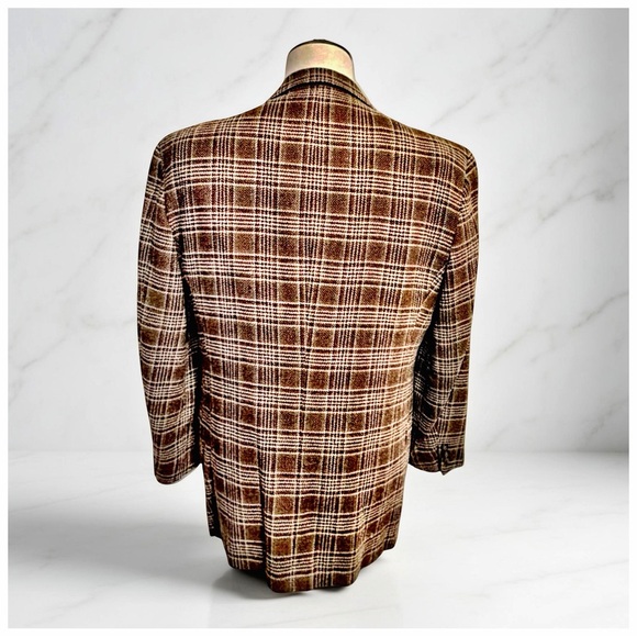 Joseph Abboud 100% Wool Brown Plaid Blazer | 40R | Classic Tailored Sport Coat - Picture 4 of 9